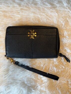 Tory Burch Black Pebbled Leather Zip Wristlet with Gold Logo